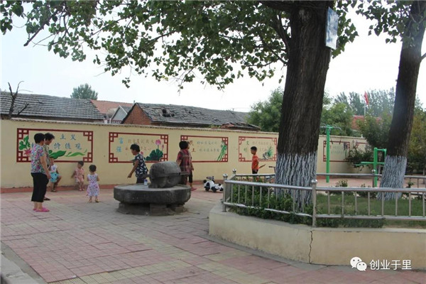 日照五蓮于里鎮(zhèn)于家官莊村：黨建引領促發(fā)展 鄉(xiāng)村振興美如畫